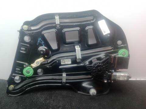 Elevalunas Manual Trasero Derecho Audi A4 2.5 TDI 163CV 120KW