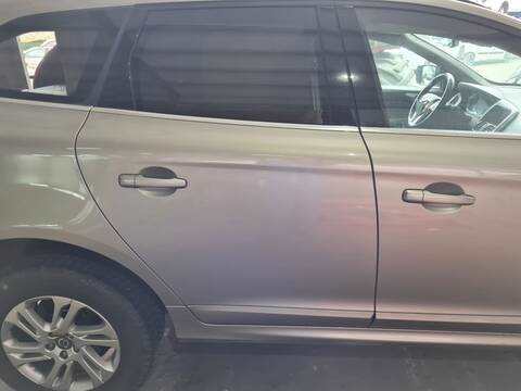Puerta Trasera Derecha Volvo XC 60 MOMENTUM 2WD 181CV 133KW