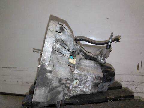 Foto 2ª: Caja Cambios Renault Clio AUTHENTIQUE 1.5 DCI DIESEL 68CV (2011)