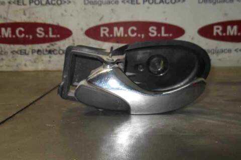 Maneta Interior Delantera Izquierda Ford Focus AMBIENTE BERLINA 90CV 66KW