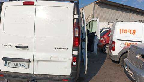 Puerta Trasera Derecha Renault Trafic 2.0 DCI 130 FGMY) 131CV 96KW FURGONETA