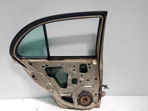 Foto 3ª: Puerta Trasera Izquierda Nissan Micra ACENTA 80CV 59KW (2002)