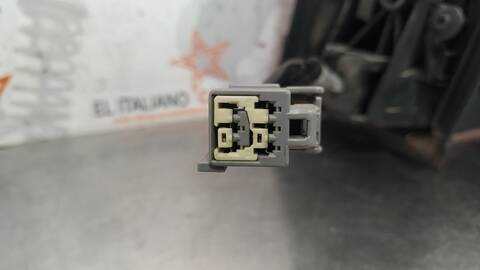 Foto 2ª: Retrovisor Derecho Ford Focus AMBIENTE D) BERLINA 90CV 66KW [HHDA] (2006)