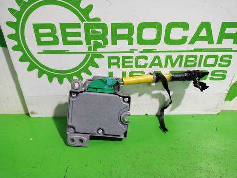 Foto 3ª: Centralita Airbag Opel Zafira ELEGANCE 82CV 60KW [X20DTL] (2000)