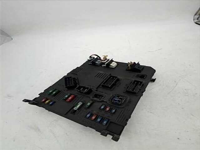 Foto 2ª: Centralita Confort BSI Peugeot 206 2.0 GTI [2.0 LTR. - 100 KW 16V CAT (RFN - EW10J4)] [RFN / EW10J4]