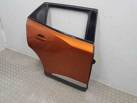 Foto 2ª: Puerta Trasera Derecha Peugeot 2008 GT LINE