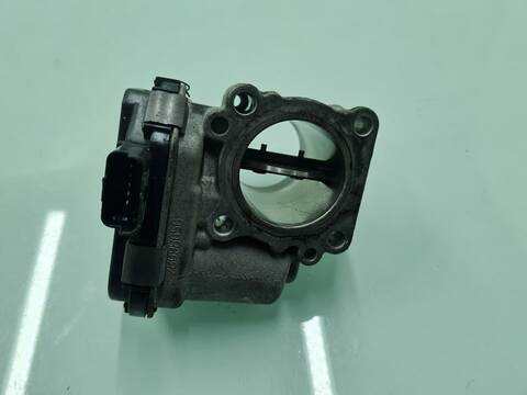 Caja Mariposa Ford Focus BUSINESS 116CV 85KW