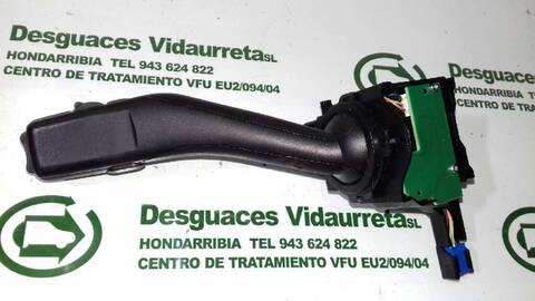 Foto 2ª: Mando Multifuncion Volkswagen Golf 1.9 TDI BERLINA 105CV 77KW [BKC] (2004)