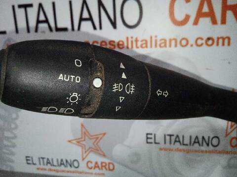 Foto 3ª: Mando Luces Citroen C4 BERLINA