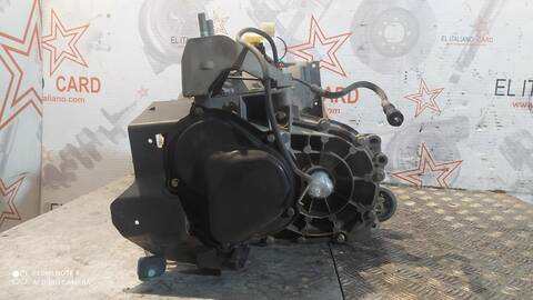 Foto 4ª: Caja Cambios Ford Transit AMBIENTE 75CV 55KW [UGCB] (2015)