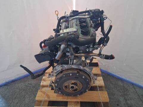 Foto 3ª: Motor Completo Toyota Yaris 1.5 HYBRID NHP130_) 101CV 74KW [1NZ-FXE] (2017)