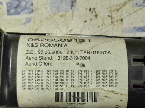 Foto 3ª: Caja Reles Fusibles Volkswagen Caddy 1.9 TDI 105CV 77KW [BLS] (2006)