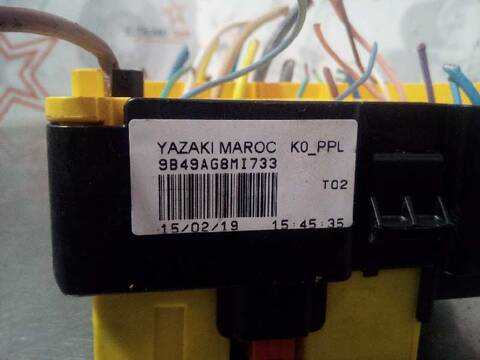 Caja Reles Fusibles Peugeot Expert PRO STANDARD 116CV 85KW FURGON