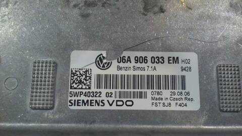 Foto 3ª: Centralita Motor ECU Volkswagen Golf TRENDLINE BERLINA 102CV 75KW [BSE] (2006)