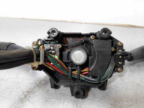 Foto 3ª: Mando Multifuncion Hyundai Coupe 1.6 FX COUPE 116CV 85KW [G 4GR] (1997)