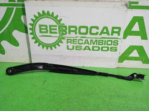 Foto 3ª: Brazo Limpia Delantero Izquierdo Volkswagen T-Roc BASIS 110CV 81KW [DLAA] (2022)