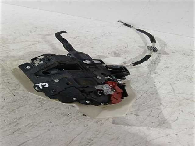 Foto 3ª: Cerradura Puerta Trasera Derecha Volkswagen Phaeton 3.0 V6 TDI 4MOTION 240CV [CARB CEXA] (2002)