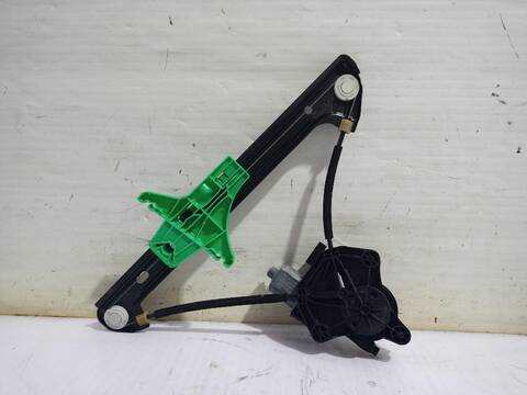 Foto 2ª: Elevalunas Manual Trasero Izquierdo Volkswagen Golf COMFORTLINE BLUEMOTION AUT. 150CV (2013)