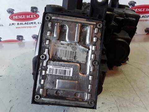 Foto 3ª: Faro Derecho Volkswagen Phaeton TDI V6 4MOTION 4 ASIENTOS) 224CV (2003)