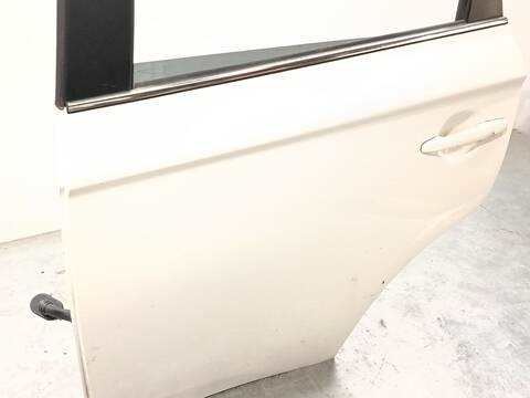 Foto 3ª: Puerta Trasera Izquierda Mitsubishi Outlander 2.0 HYBRID 4WD GG2W) 121CV 89KW [4B11] (2013)