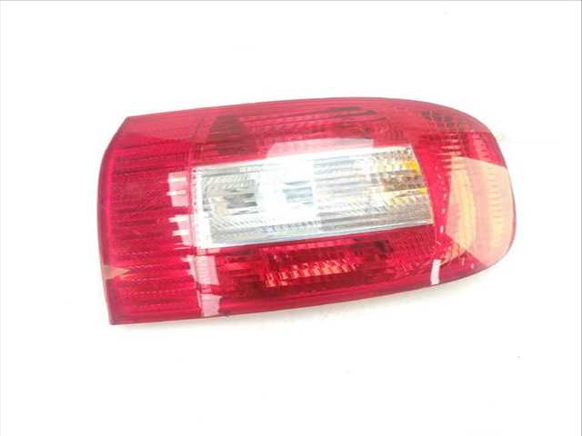 Foto 2ª: Piloto Trasero Derecho Fiat Multipla 1.9 JTD 186AXE1A) 120CV 88KW (1999)