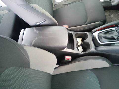Foto 2ª: Consola Central Nissan Qashqai N-STYLE 116CV 85KW [K9K] (2020)