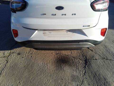 Foto 4ª: Paragolpes Trasero Ford Puma HYBRID ST-LINE 125CV 92KW [B7JB] (2020)
