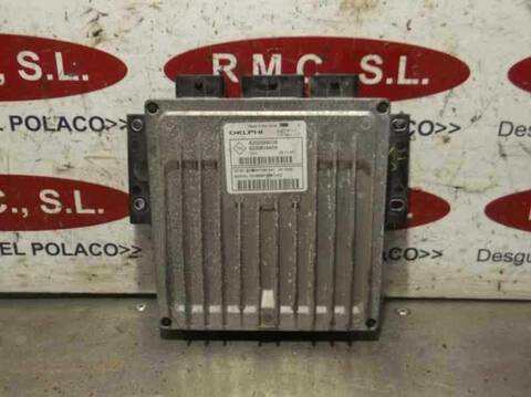 Centralita Motor ECU Renault Megane CONFORT AUTHENTIQUE BERLINA 86CV 63KW II BERLINA 5P