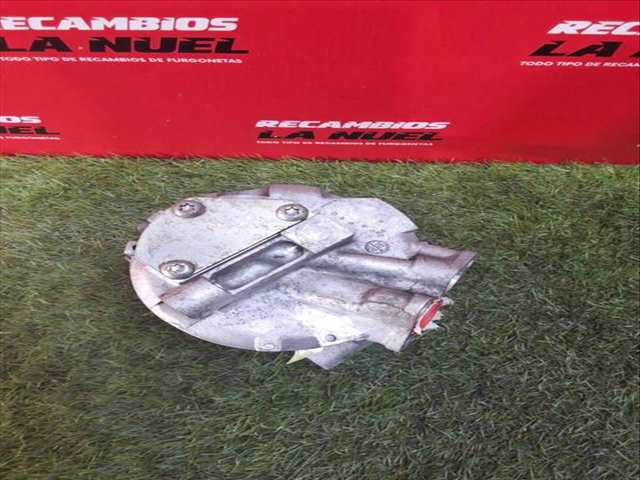 Foto 2ª: Compresor Aire Acondicionado Renault Master 2.3 DCI 125 FWD FV0C FV0D FV0G FV0H FV0J FV0K) 125CV 92KW FURGONETA [M9T 670,M9T 672,M9T 676,M9T 678,M9T 680,M9T 870,M9] (2013)