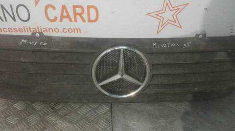 Foto 3ª: Rejilla Delantera Mercedes Vito 79CV 58KW CAJA CERRADA