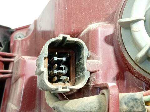 Foto 4ª: Piloto Trasero Izquierdo Hyundai Santa Fe 2.2 CRDI 200CV 147KW [D4HB] (2017)