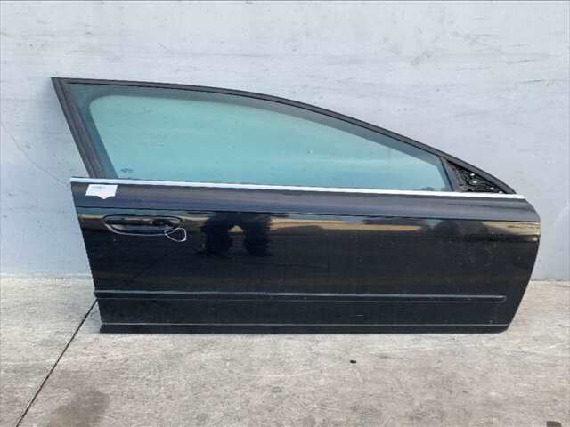 Puerta Delantera Derecha Audi A4 2.000 TDI140CV/103KW AVANT BERLINA