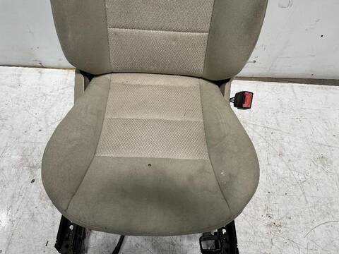Foto 2ª: Asiento Delantero Derecho Mercedes Clase A 140 A 200 CDI 169.008) 140CV [OM640941] (2004)