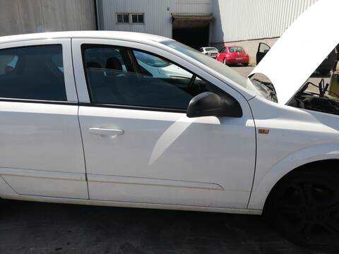 Puerta Delantera Derecha Opel Astra Z17DTH BERLINA