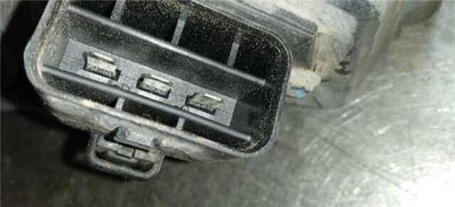 Foto 2ª: Electroventilador Hyundai ix20 1.4 25 ANIVERSARIO [1.4 LTR. - 66 KW CRDI CAT] [D4FC]