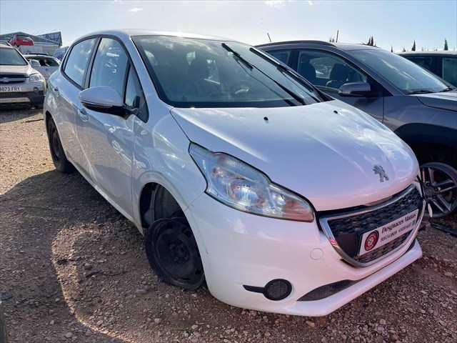 Foto 2ª: Faro Derecho Peugeot 208 1.4 HDI 68cv [8H01] (2014)