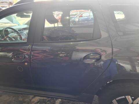 Puerta Trasera Izquierda Dacia Duster SU HJD) 150CV