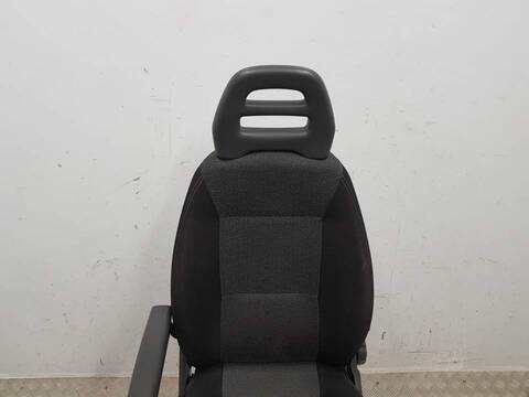 Foto 2ª: Asiento Delantero Izquierdo Fiat Ducato 130 RS 4035 MM) L4) (2014)