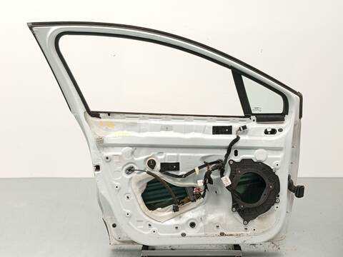 Foto 4ª: Puerta Delantera Izquierda Renault Clio 1.5 DCI 90 KHN3 KHN4) GRANDTOUR 90CV 66KW [K9K628] (2017)
