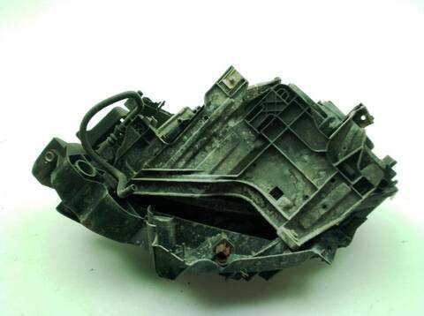 Foto 3ª: Faro Derecho Audi A4 2.0 TDI (2007)