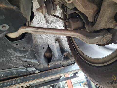 Brazo Suspension Delantero Izquierdo Bmw Serie 1 114 118D 143CV 105KW