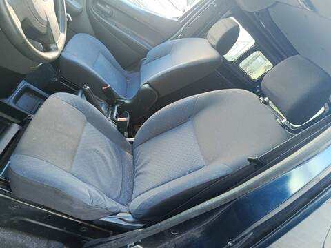 Asiento Delantero Izquierdo Nissan NV200 K9K276