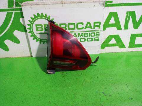 Piloto Portón Izquierdo Peugeot 2008 ALLURE 110CV