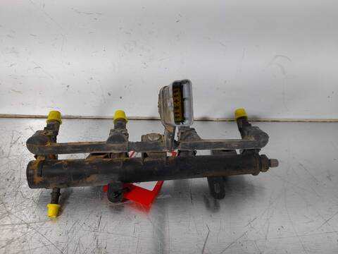 Foto 2ª: Inyectores Citroen C3 1.1 FURIO 60CV 44KW [HFX] (2005)