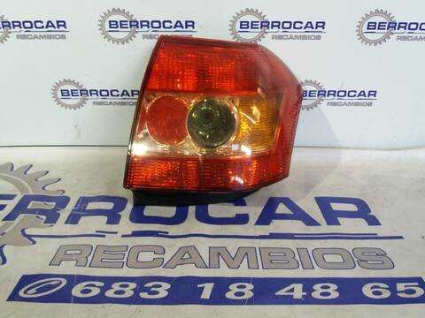 Piloto Trasero Derecho Toyota Corolla 1.4 TD CAT 90CV