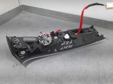 Foto 3ª: Piloto Trasero Derecho Toyota Corolla HYBRID STILE 98CV 72KW [2ZR] (2021)