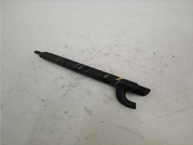 Foto 3ª: Inyectores Nissan Micra 1.5 ACENTA [1.5 LTR. - 48 KW DCI TURBODIESEL CAT] [K9K]