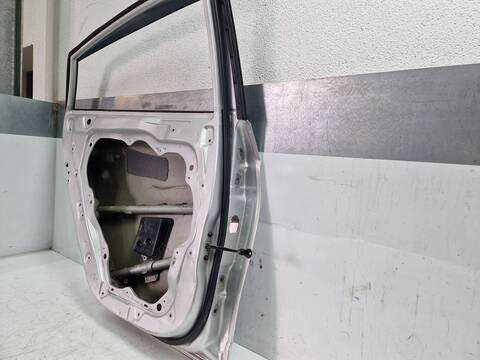 Foto 2ª: Puerta Trasera Derecha Hyundai Ioniq 141 CV 104KW [G4LE] (2018)