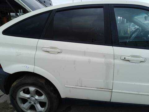 Foto 2ª: Puerta Trasera Derecha Ssangyong Actyon 200 XDI 141CV 104KW [D20DT] (2009)