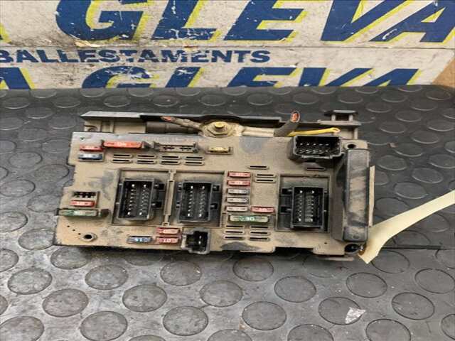 Caja Reles Fusibles Peugeot 307 2.0 HDI